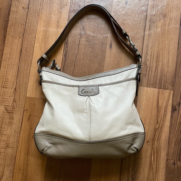 Coach Y2K Shoulder Bag Convertible Crossbody Beige Cream Pink-Lined Purse - Picture 1 of 16
